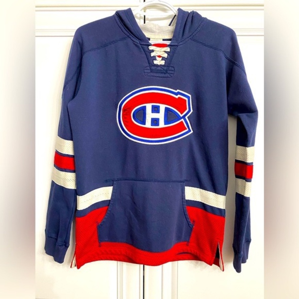 CCM Youth Large 14-16 Montreal Canadiens Hockey Team Hoodie Sports Jersey